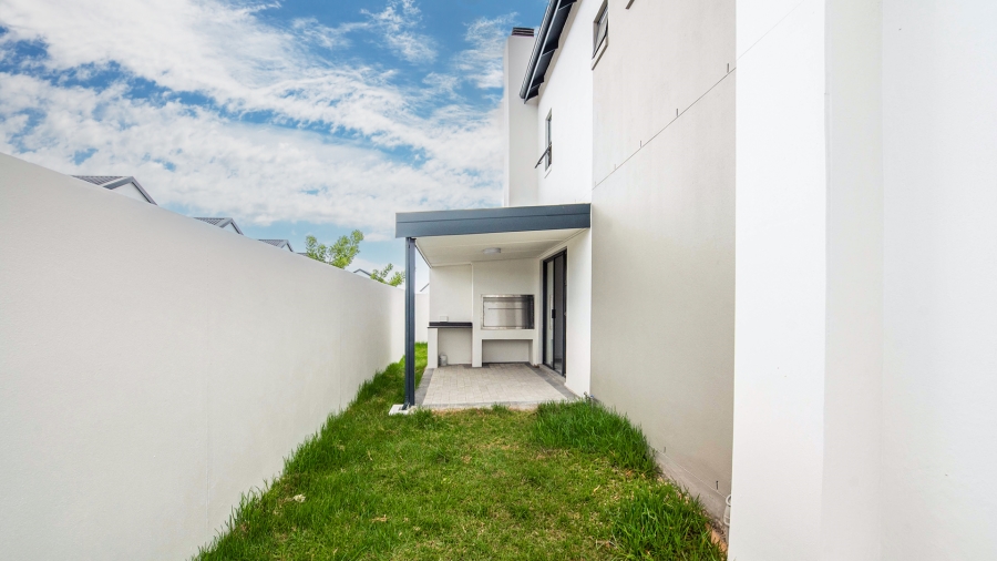 3 Bedroom Property for Sale in Le Coste Estate Western Cape